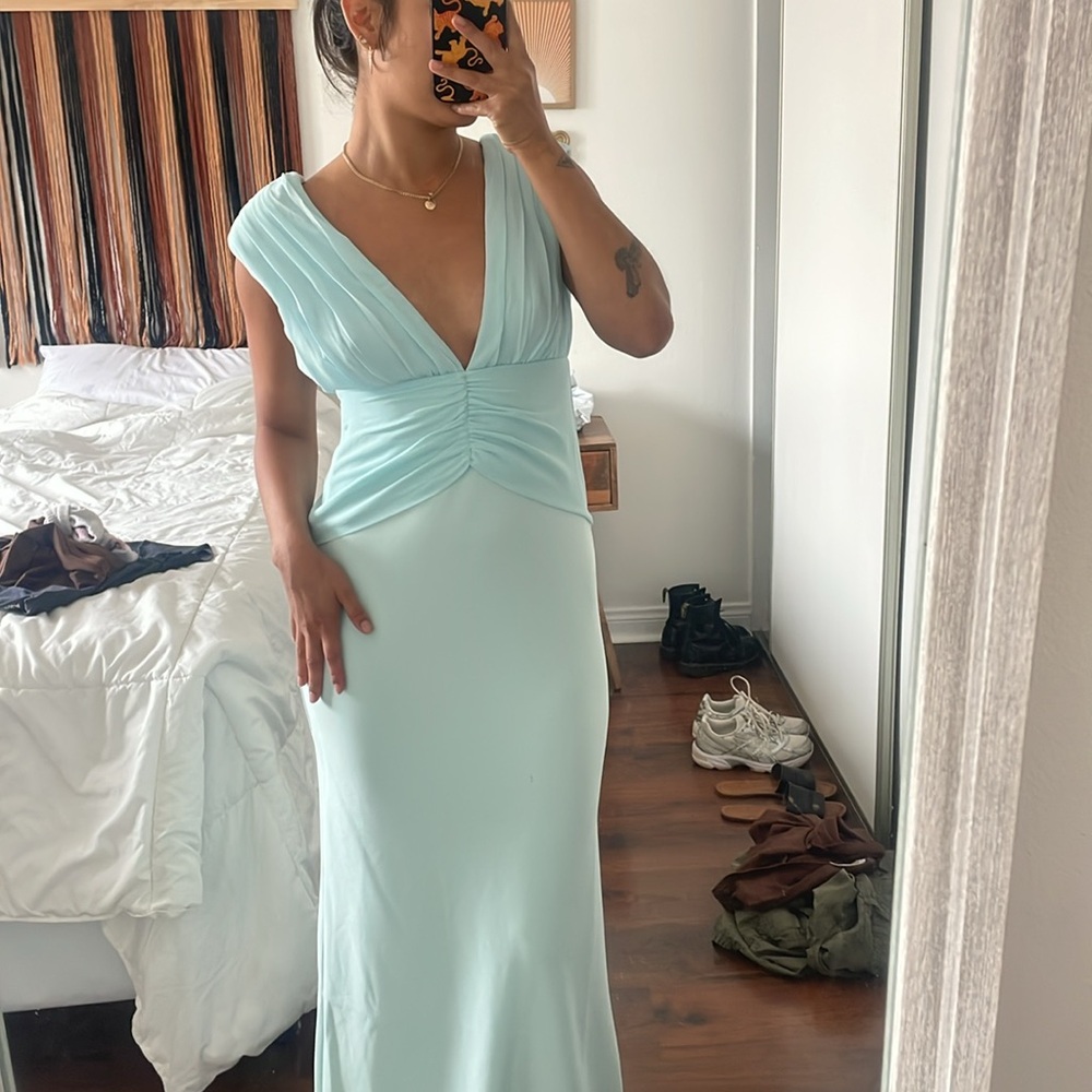 Meshki Monique Dress - Picture 4 of 13